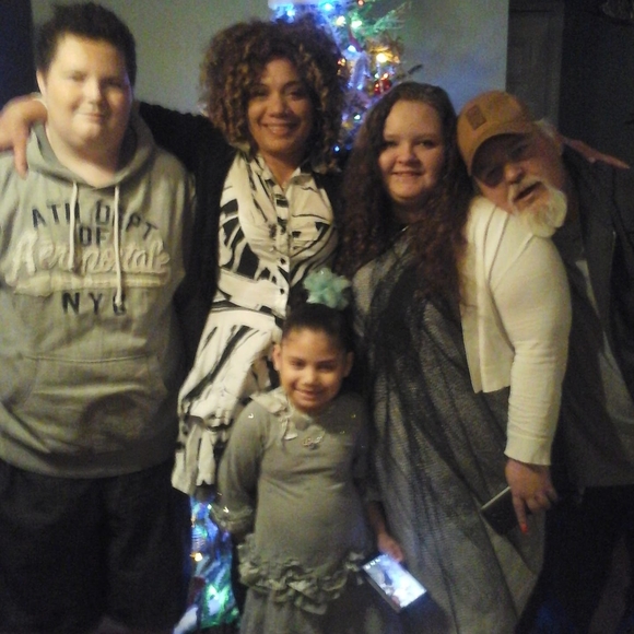 Shauna Stanley - Poshmark Profile Picture of Shauna Stanley (@shaunastanley) on Poshmark