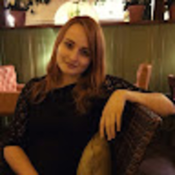 Profile Picture of Yulia Semenova (@nealbeat) on Poshmark