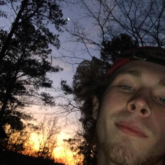Profile Picture of Jacob Messer (@messer_) on Poshmark