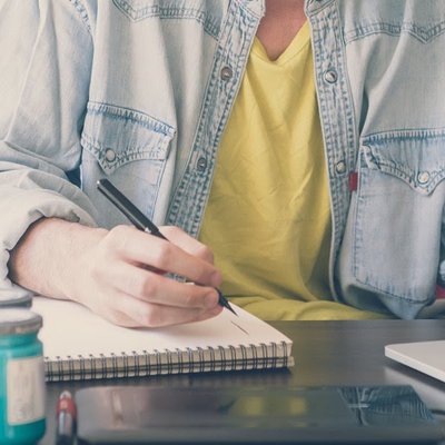 Profile Picture of Vera Victor (@Verafreelance) on Twitter