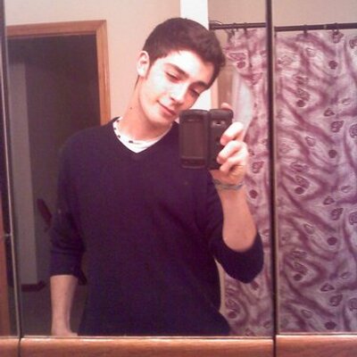 Profile Picture of Fwefwe (@eric_brewer123) on Twitter