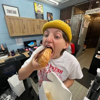 Profile Picture of Ari Notartomaso (@arinotartomaso) on Instagram