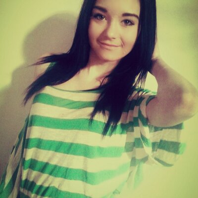 Profile Picture of Maya Suchaničová (@MayaSuchanic) on Twitter