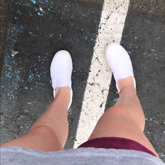 Profile Picture of Erin Quinn (@erinoquinn14) on Poshmark