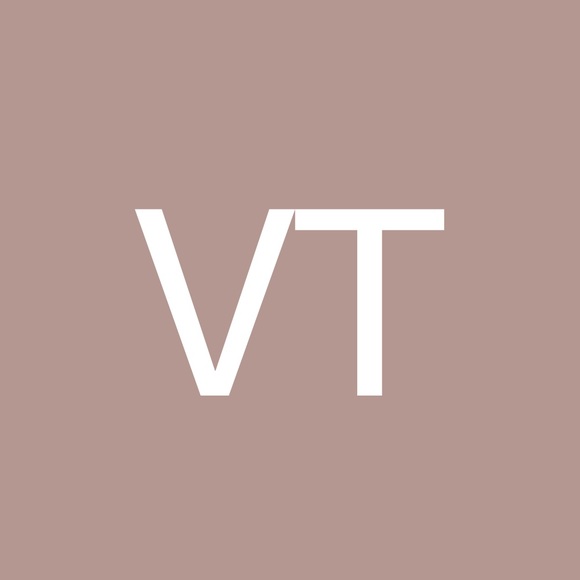 Profile Picture of Valerie Trader (@val91861) on Poshmark