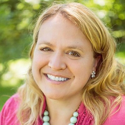 Profile Picture of Bonnie Ball (@ballbiz503) on Twitter