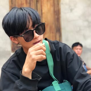 Profile Picture of 😳⭐ (@_manyvanh) on Instagram