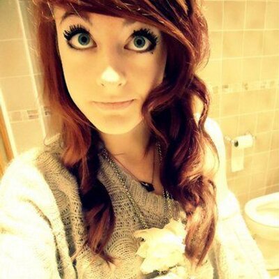 Profile Picture of Amber Golden (@IsAmberRaw) on Twitter