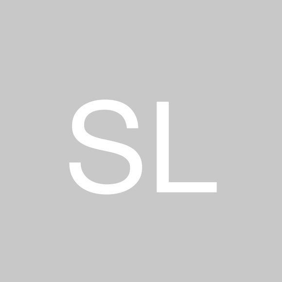 Profile Picture of Swee Lai (@sweelai) on Poshmark