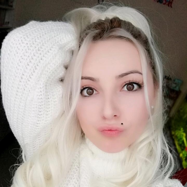 Profile Picture of Alexandra Bogdan (@alexandrabogdan80) on Tiktok