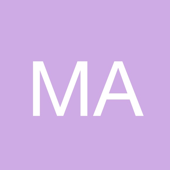 Profile Picture of Mike Abrams (@mikeabrams105) on Poshmark