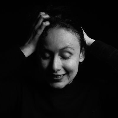 Profile Picture of Lina Isabel Castaño (@casandragora) on Twitter