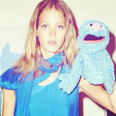 Profile Picture of Jeanine Matthews. (@jeanine_DV46) on Twitter