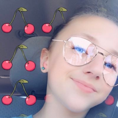 Profile Picture of Rowan Lenore Watson (@LenoreRowan) on Twitter