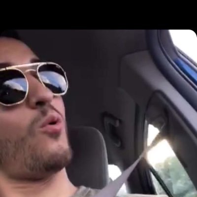 Profile Picture of AlexPereira (@alex_peartree) on Twitter