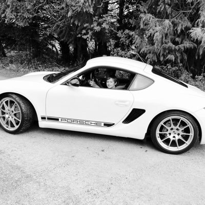 Profile Picture of Andrew Barr (@andybarr911) on Twitter