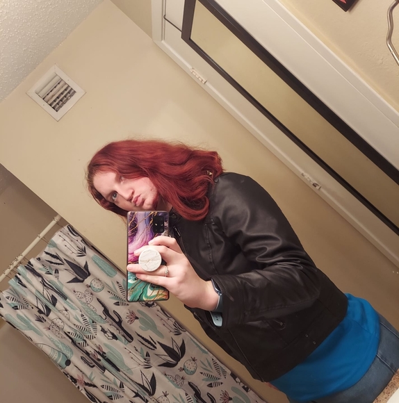 Profile Picture of Emily Wojciehowski (@emma33480) on Poshmark