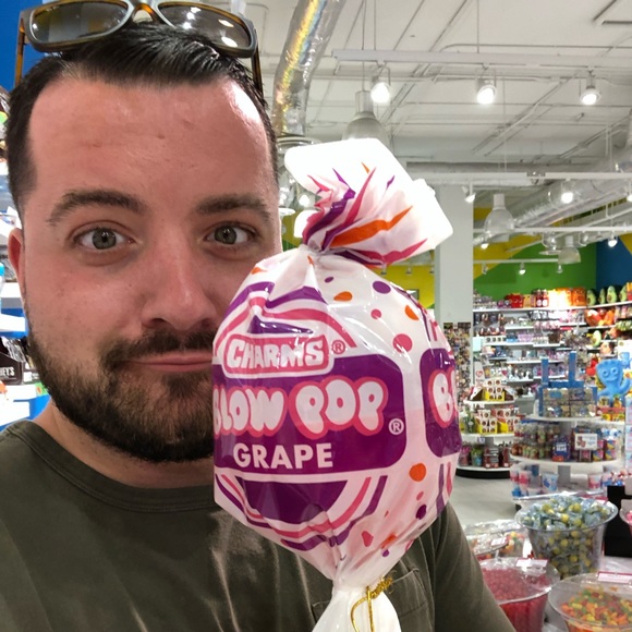 Profile Picture of Tim Long (@tlong812) on Poshmark