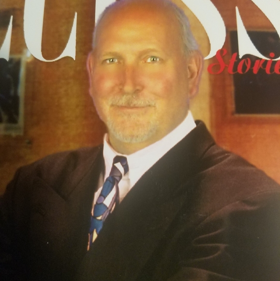 Profile Picture of Darion Shenyer (@darionshenyer) on Poshmark