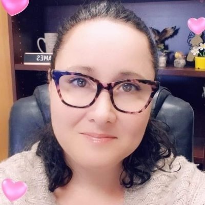 Profile Picture of Alisa James (@AlisaD1983) on Twitter