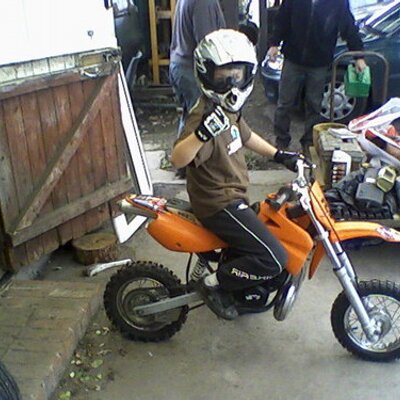 Profile Picture of Michael Forshaw (@mickforshaw) on Twitter