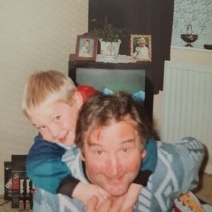 Profile Picture of Rob Holbrook (@RobHolbrook8) on Twitter