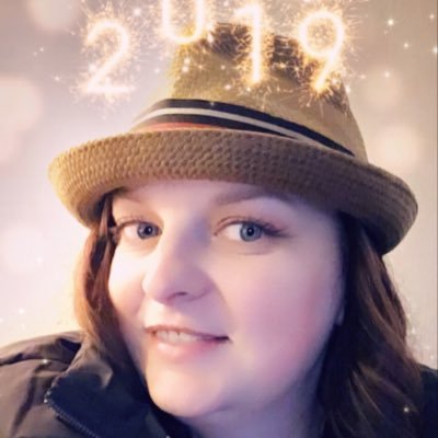 Profile Picture of Holly Groulx (@hollygroulx2) on Twitter