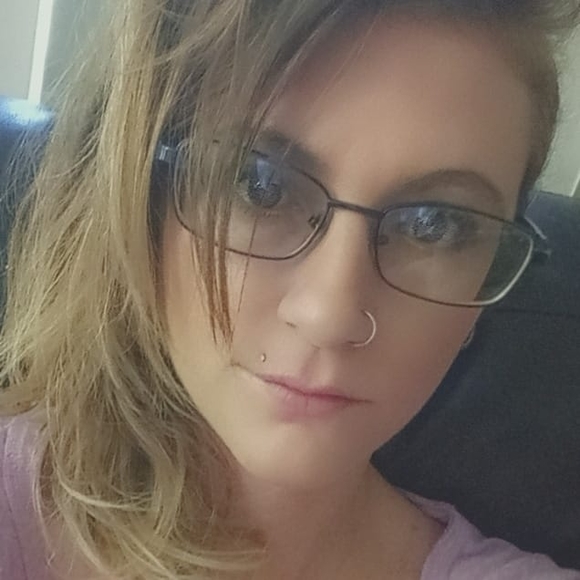 Profile Picture of Brittany Marolf (@brittany_marolf) on Poshmark