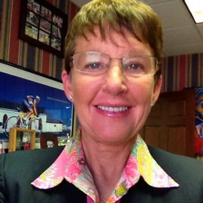 Profile Picture of Deborah McHenry (@McHenryMchenry) on Twitter