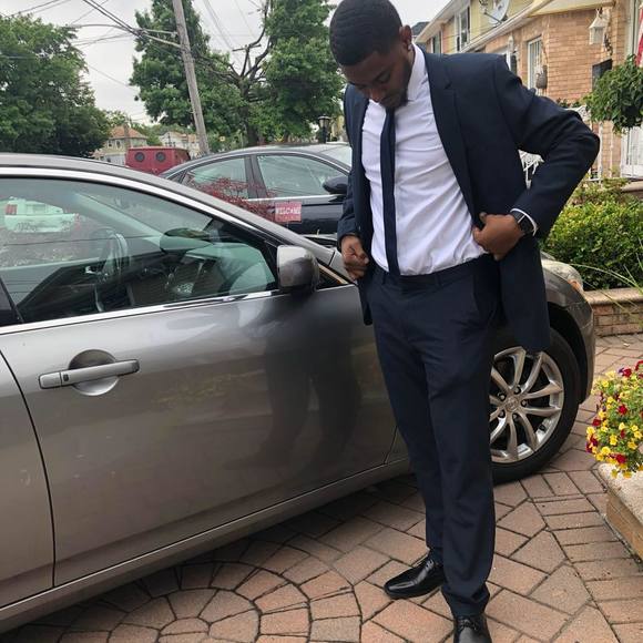 Profile Picture of Sonjay Simpson (@sonjaysimpson) on Poshmark