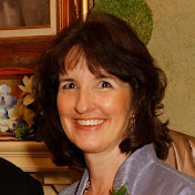 Profile Picture of Mina Robbins (@atticelf) on Youtube