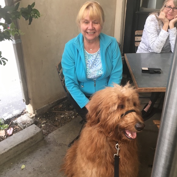 Profile Picture of Regina Zimmerling (@ginaz1234) on Poshmark