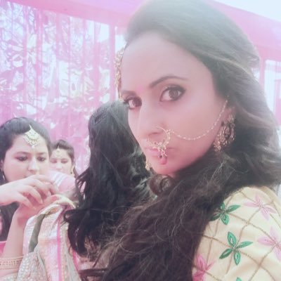 Profile Picture of Gurjit Virk Sandhu (@geetaysandhu) on Twitter