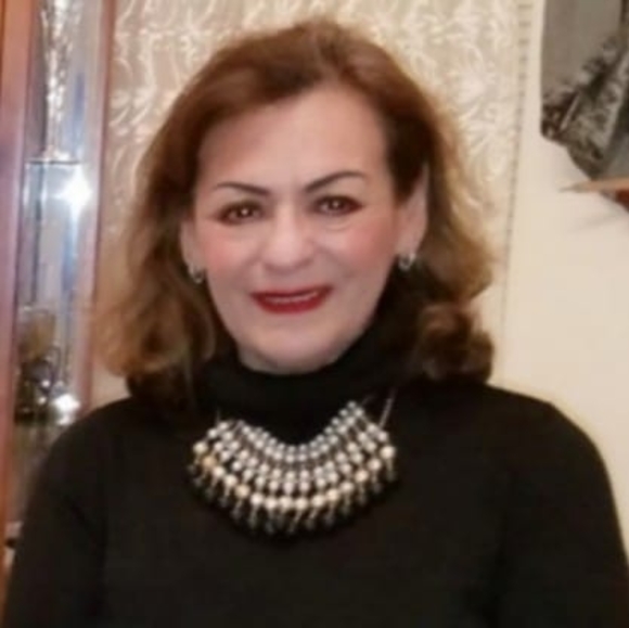 Profile Picture of Cynthia Borrego (@cybasb) on Poshmark