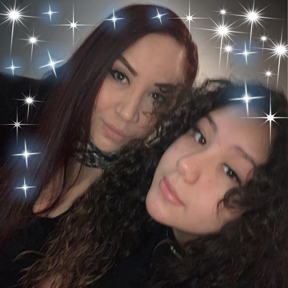 Profile Picture of Luceroo Palacios (@luceroopalacios) on Poshmark