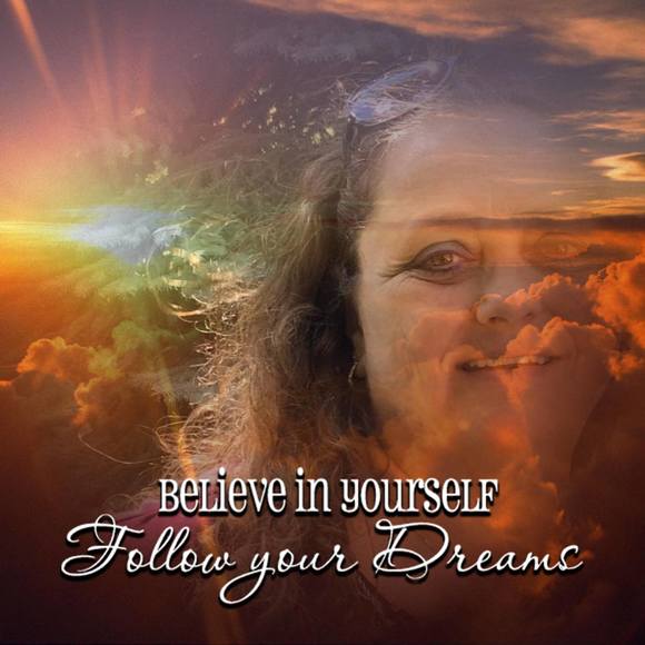 Profile Picture of Jeanne Gimse jennum (@jjennum) on Poshmark