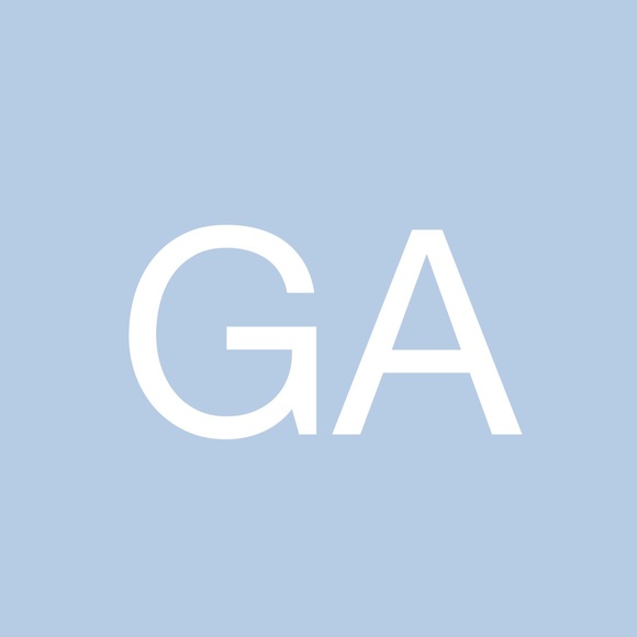Profile Picture of Gabrielis Aponte (@gabrielisapo514) on Poshmark