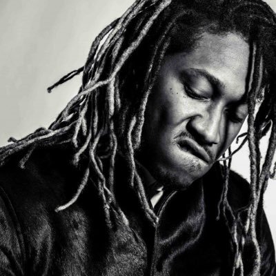 Profile Picture of Carter Spark (@HesoSparkles) on Twitter