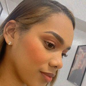 Profile Picture of Alexandra Pool (@alexandra.pool) on Tiktok