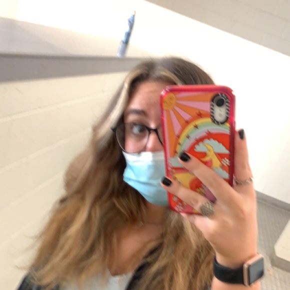 Profile Picture of Mandy Townsend (@mandytownsen235) on Poshmark