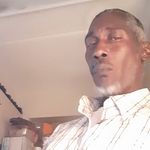 Profile Picture of Derrick Bradshaw (@grabbalovern2020) on Instagram