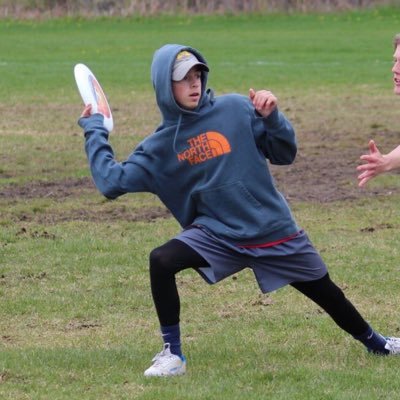 Profile Picture of Max Massey (@maxmassey13) on Twitter