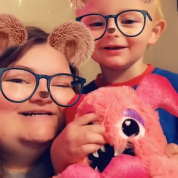 Profile Picture of Roberta Barrett (@gmomof5) on Poshmark