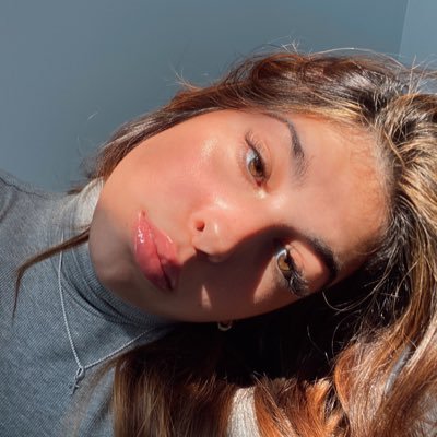Profile Picture of T 🦋 (@tanishastringer) on Twitter