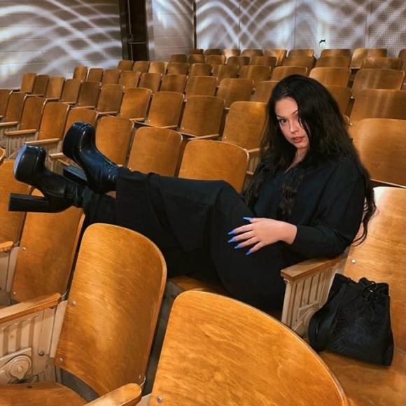 Profile Picture of Tabetha Rosedale (@t_rosedale) on Poshmark