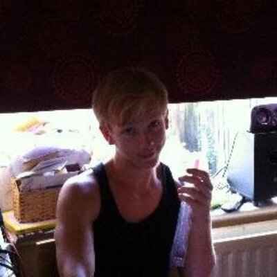 Profile Picture of Bianca Allison (@biancaalli54) on Twitter