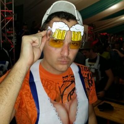 Profile Picture of Richard (@RichardBrownlow) on Twitter