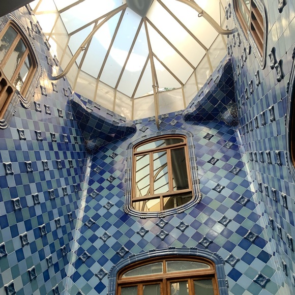 Profile Picture of Thomas Tyndall (@tomtwain) on Poshmark