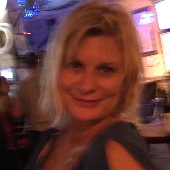 Profile Picture of Cathy Carrico (@ccarrico1) on Poshmark