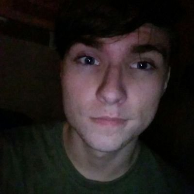 Profile Picture of John Puffer (@pufferfish71096) on Twitter
